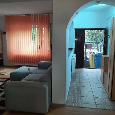 Vila In Zona Centrala Ferienhaus