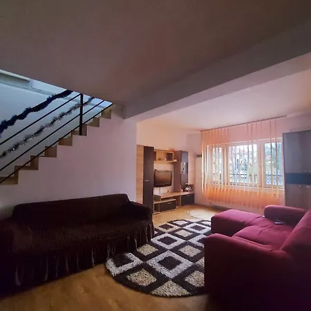 Vila In Zona Centrala Ferienhaus Craiova