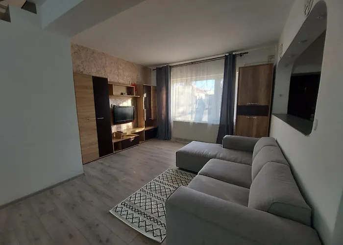 Vila In Zona Centrala Ferienhaus *