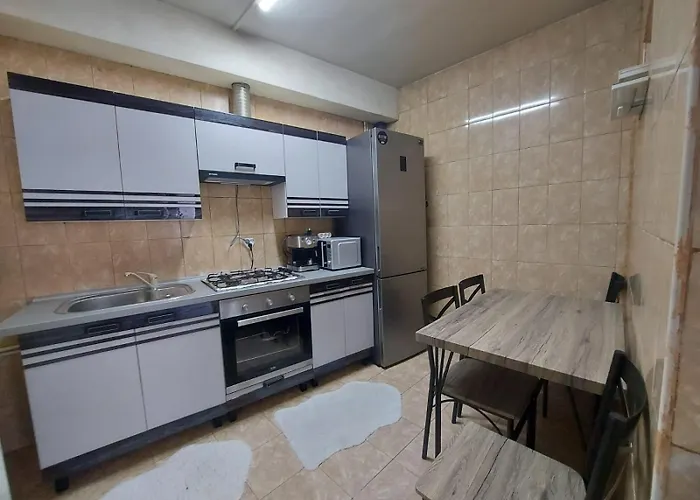 Vila In Zona Centrala Ferienhaus Craiova